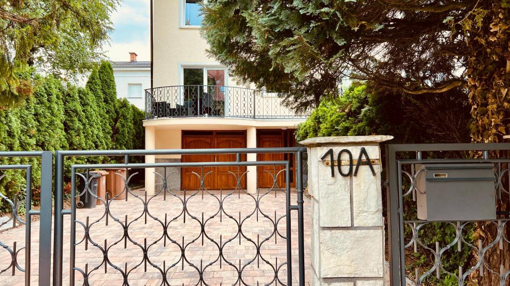 EMONA by AURA Guesthouse Ljubljana photo