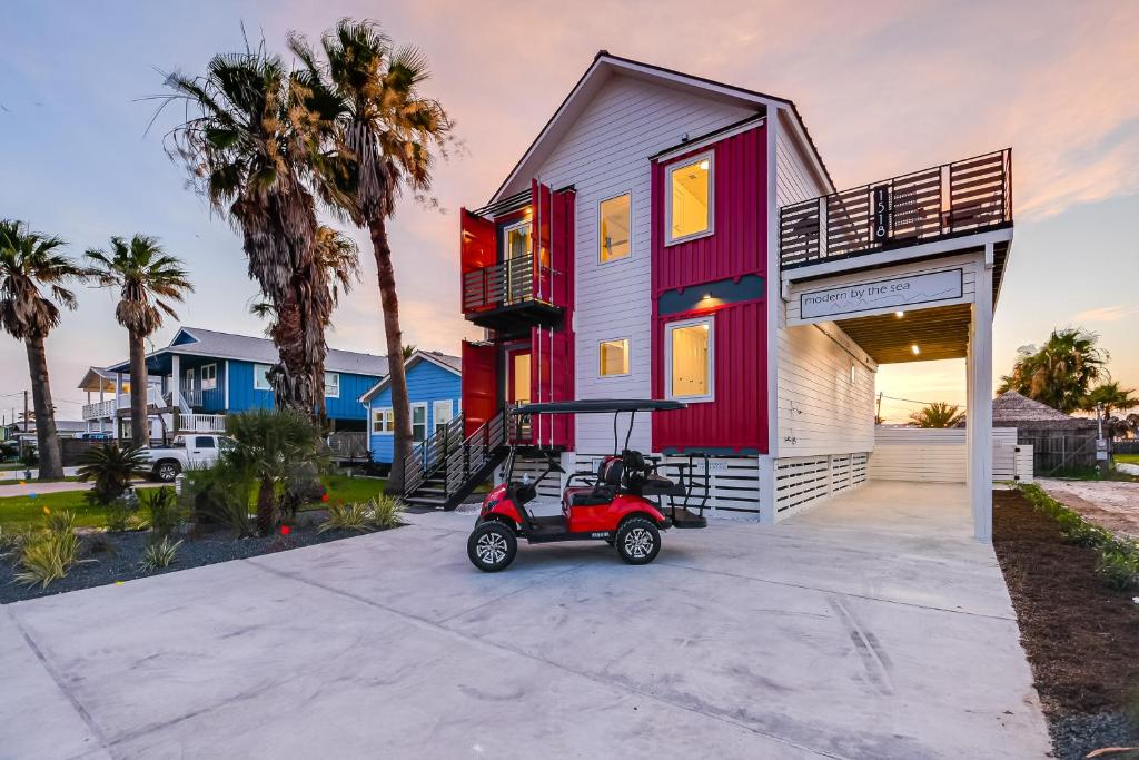 Modern by the Sea Red ES1518, Port Aransas