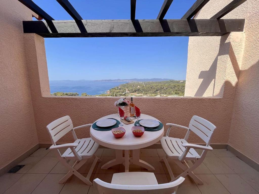 Studio mezzanine 4 pers, proche plage, St Raphaël - FR-1-226A-163 - 2