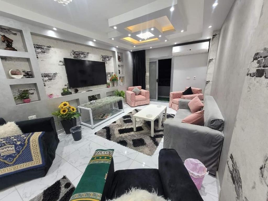 flats finnishing ultra modern for rent in Cairo, Egypt reviews