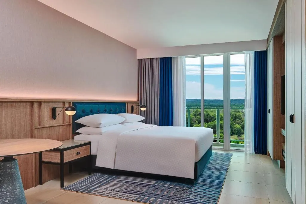 Four Points by Sheraton Desaru，位于迪沙鲁的酒店