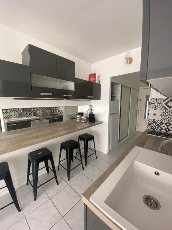 Studio 1 ère ligne Port Camargue avec piscine - 4