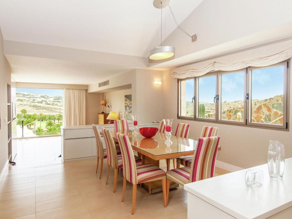 Belvilla by OYO Vibrant Villa with Swimming Pool 館内設備