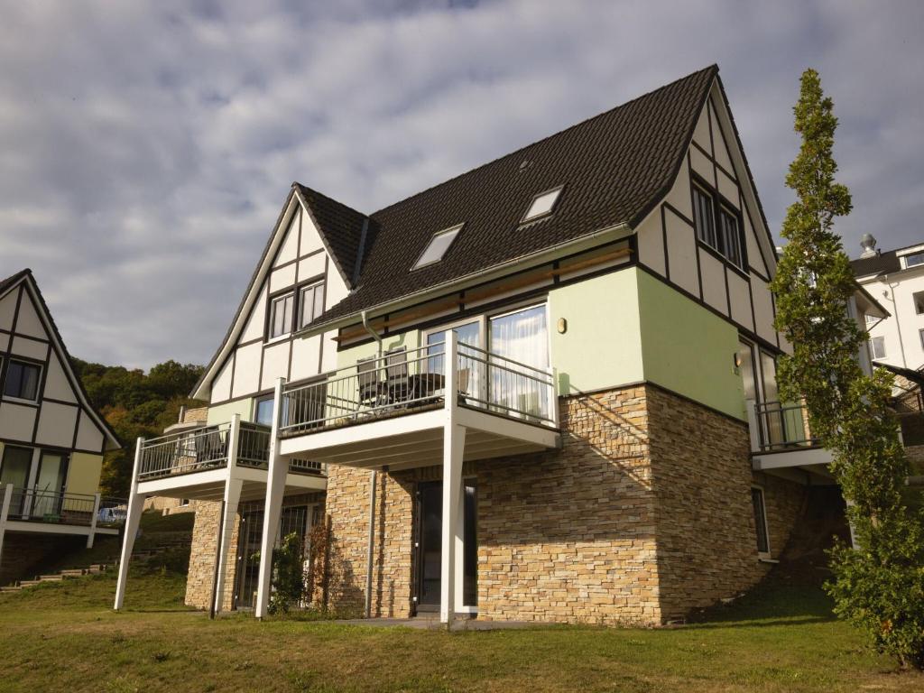 Semi-detached, nice villa with sauna, near a lake