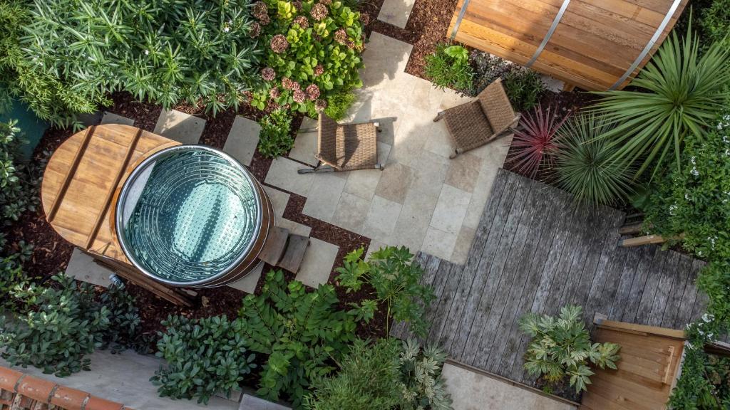 Escale Rochelaise, gîte urbain avec SPA bain nordique et sauna tonneau - 3