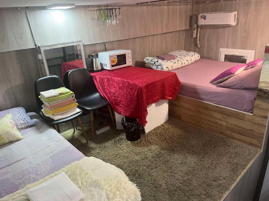 Luxury studio, Kišiněv