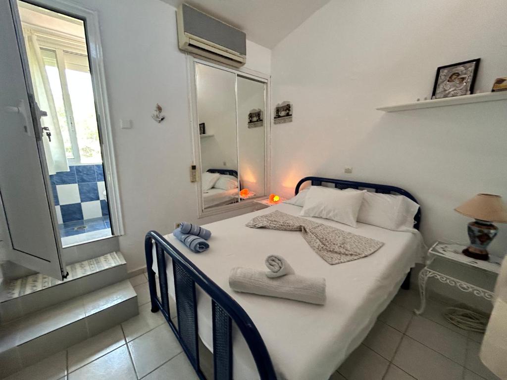 Maria's Sea View House photo