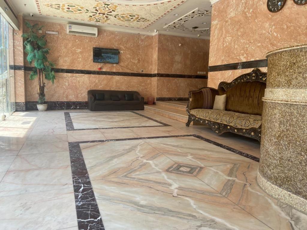 هدى الحجاز -1 photo