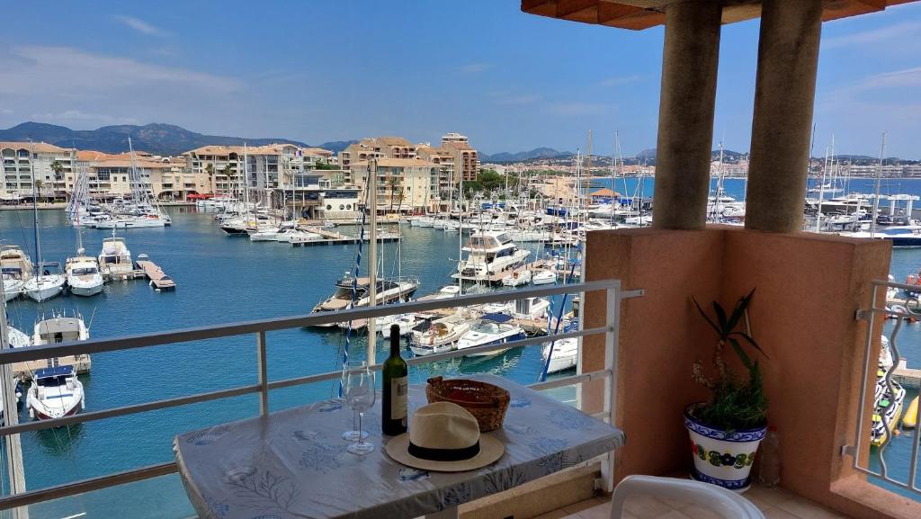 Boutique Apartment Hirondelle Port Frejus - 4