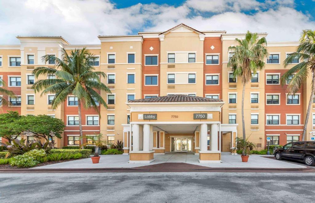 Extended Stay America Premier Suites - Miami - Airport - Doral - 25th Street photo