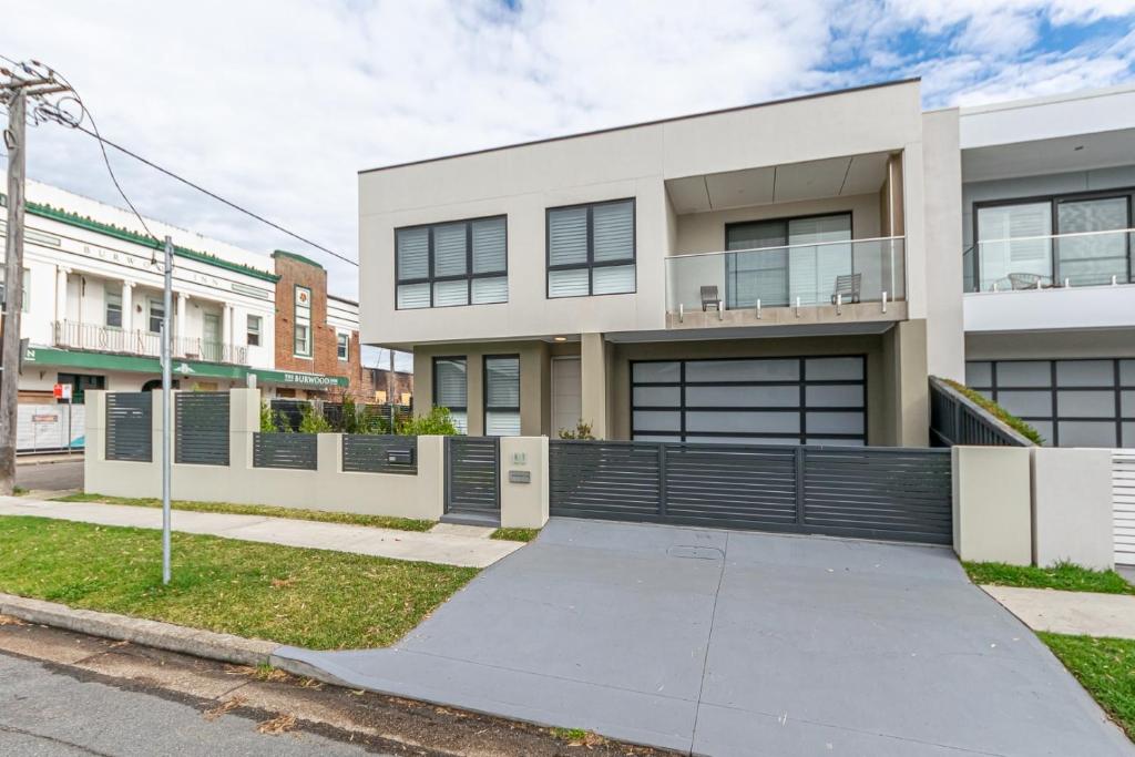 Sandcastle, Merewether