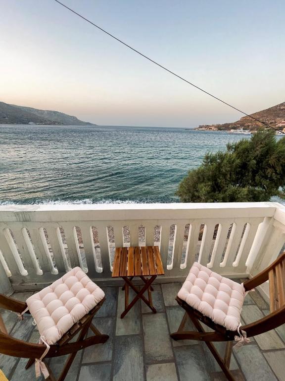 Vera Mare, Agia Marina