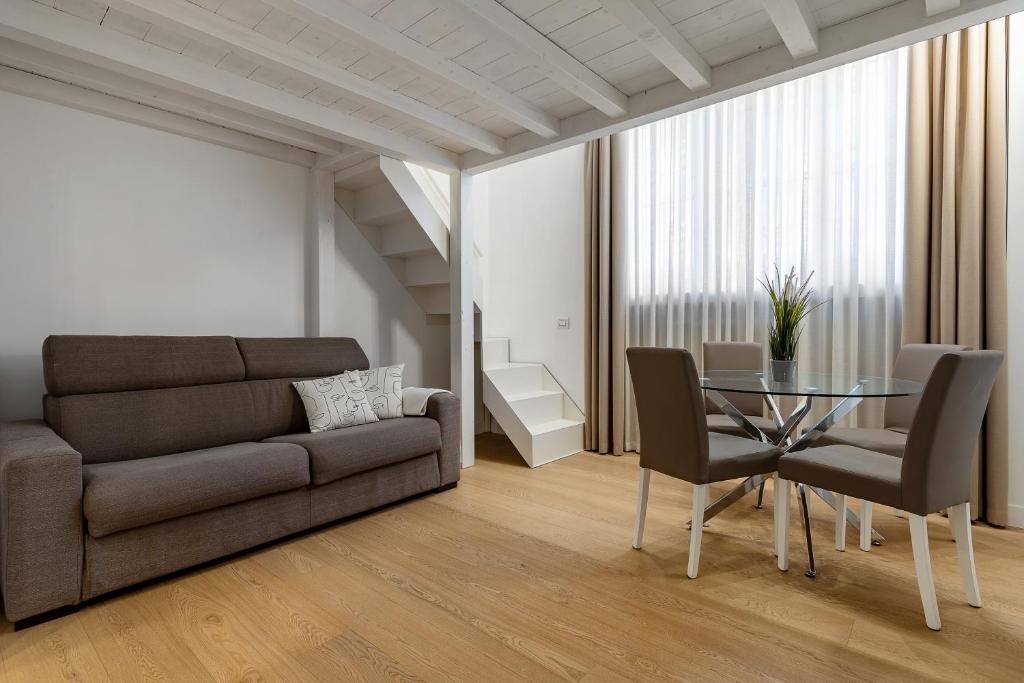 Charming Loft [Fashion & Design Tortona District], Milan