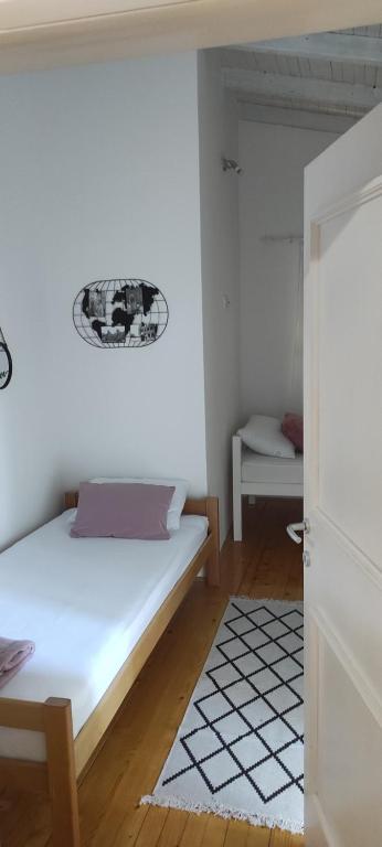 Hotel & Rooms Lombrelle - 5