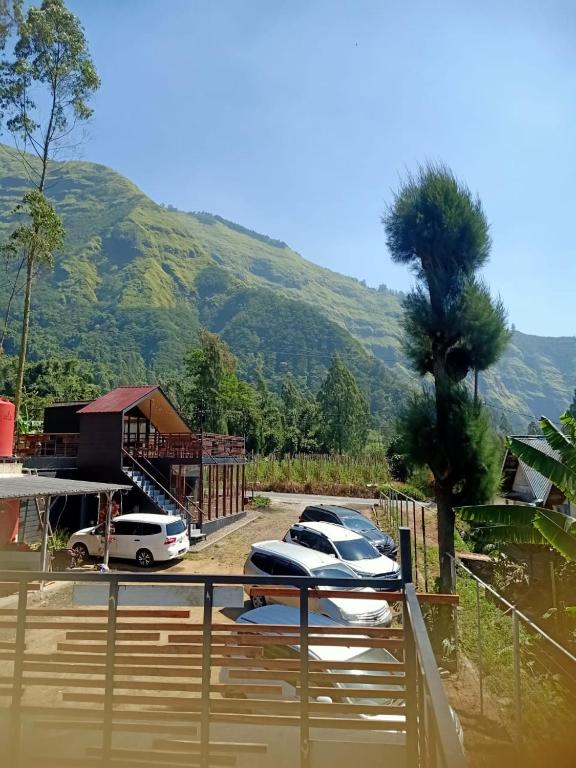 Istana Bromo Resort and Resto photo