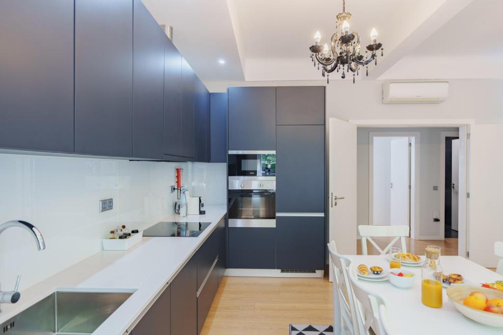 Feel Porto Downtown Apartments & Studios photo