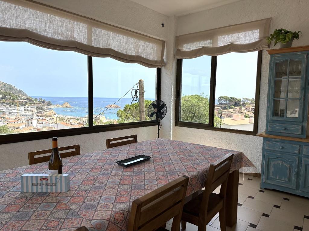 LETS HOLIDAYS Beautiful house sea views - 5