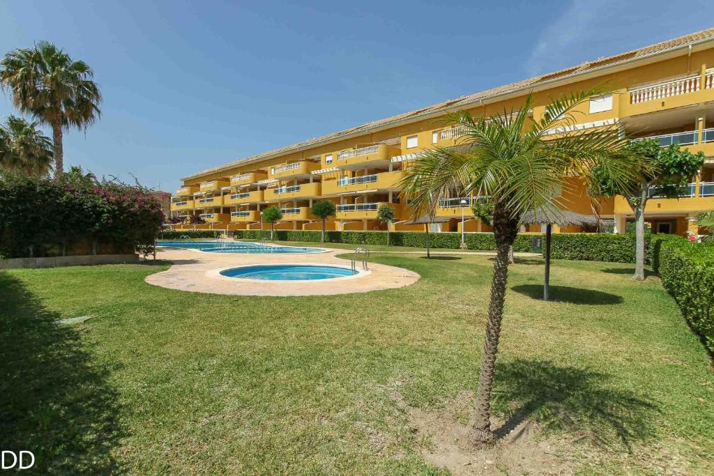 LAS BRISAS - 3