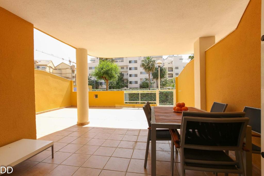 LAS BRISAS - 5