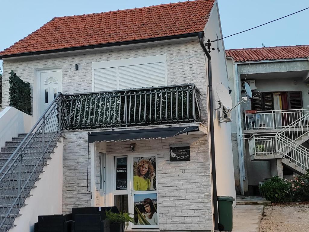 Luce, Južni Škugori