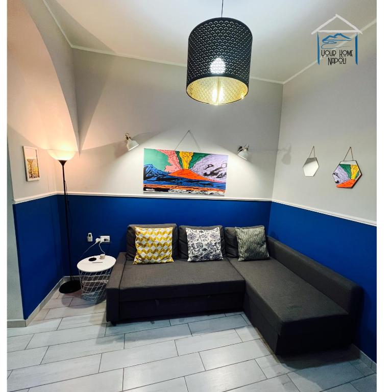 Your Home Napoli, Neapol