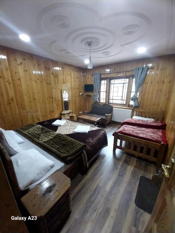 Hotel Barzman photo
