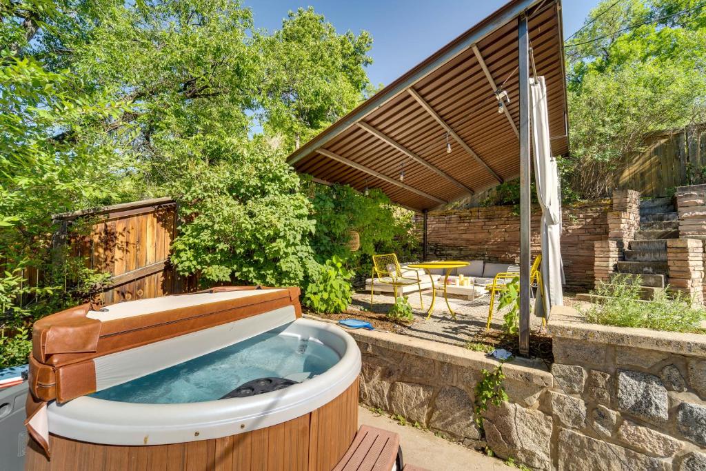 Scenic Boulder Home with Hot Tub and Mountain Views!