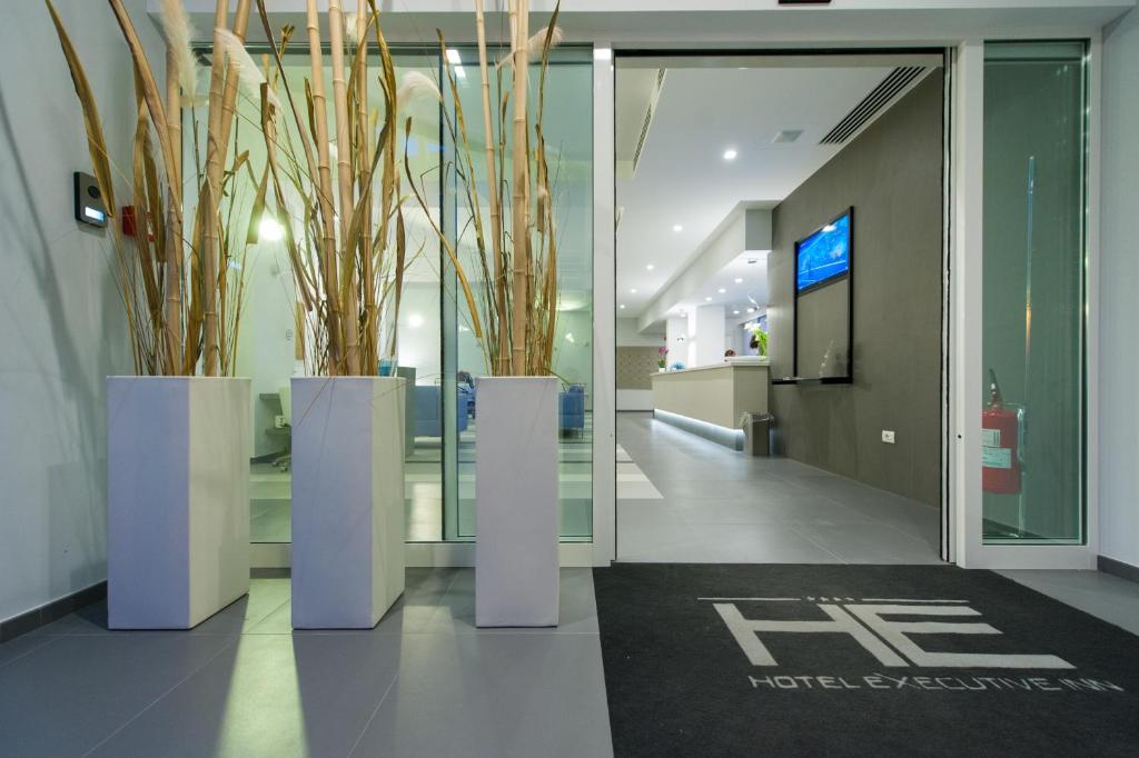 Executive Inn Boutique Hotel photo