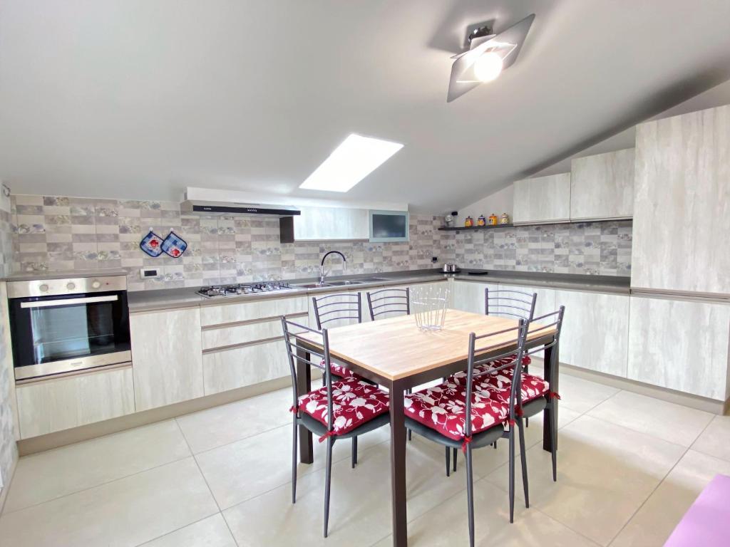 Le mimose, Alba Adriatica