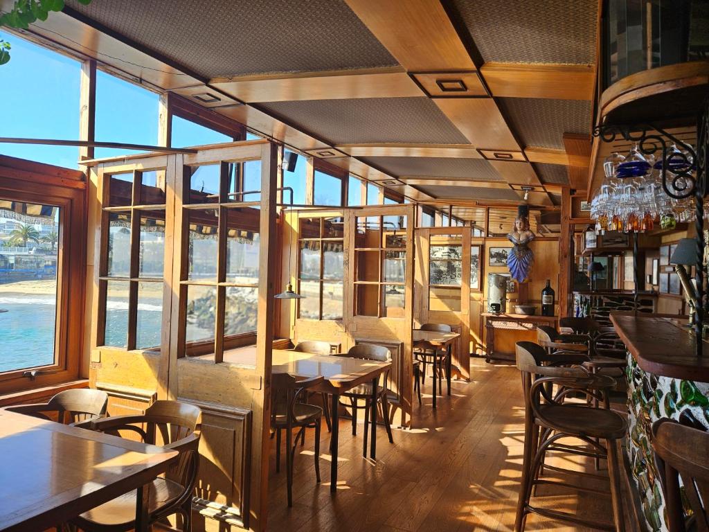 Hotel Restaurant CapDucal photo