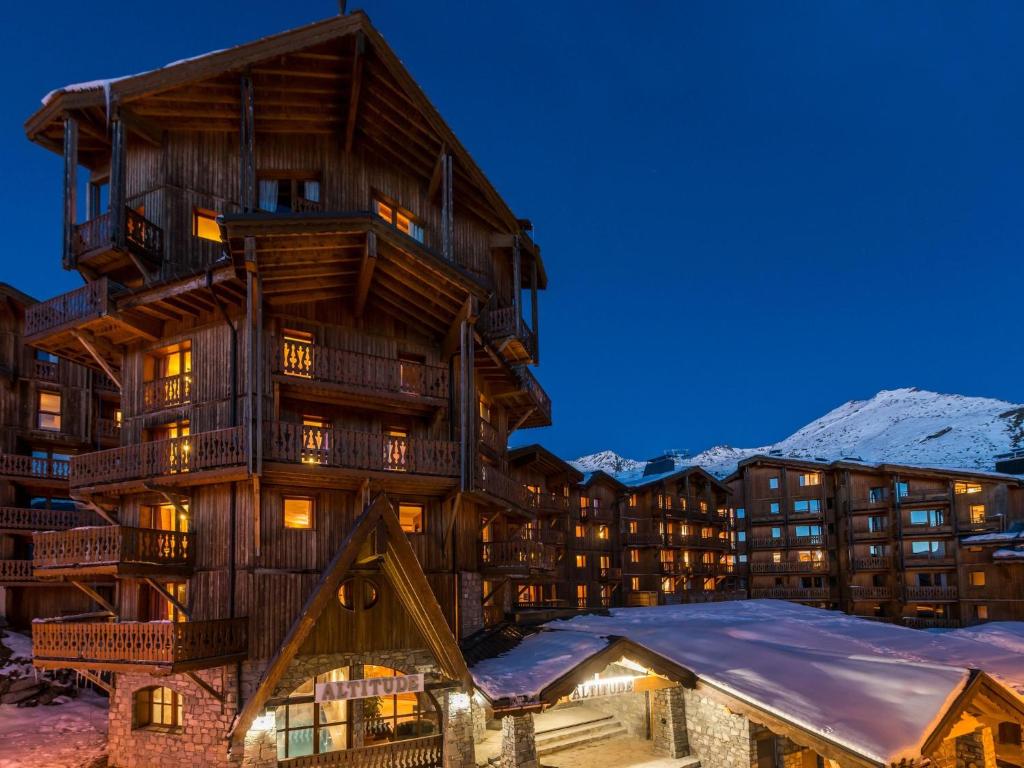 Chalet in Val Thorens near Ski Slopes - 5