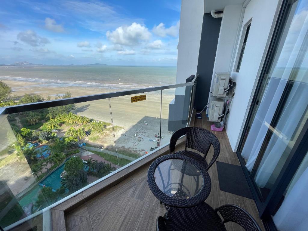 Timurbay High Level Sea&Pool View Wifi and Netflix, Kuantan