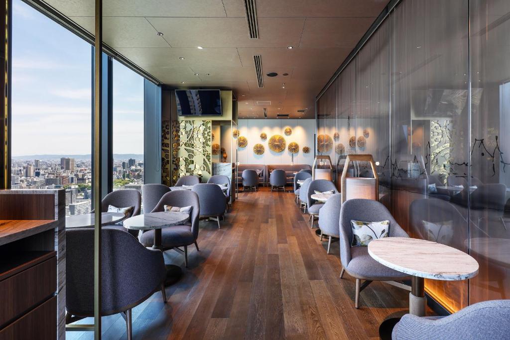Bar/lounge