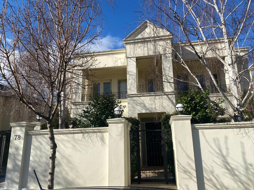 Art Deco in Toorak, Melbourne