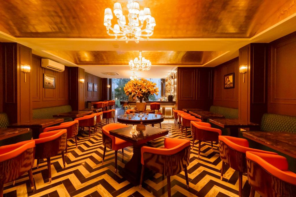 Bar/lounge