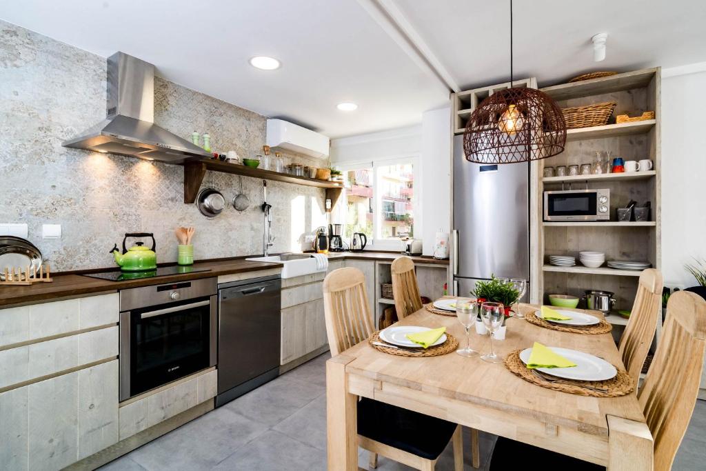 Beachclose apt Marbella by Costarentals - M28 - 2