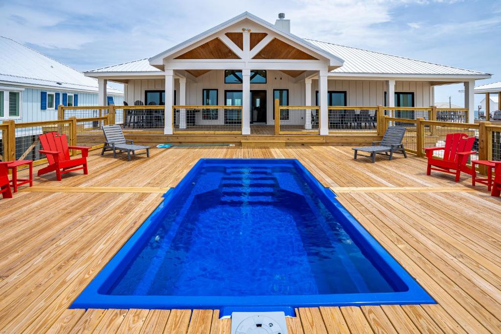 Pawprints in the Sand, Dauphin Island