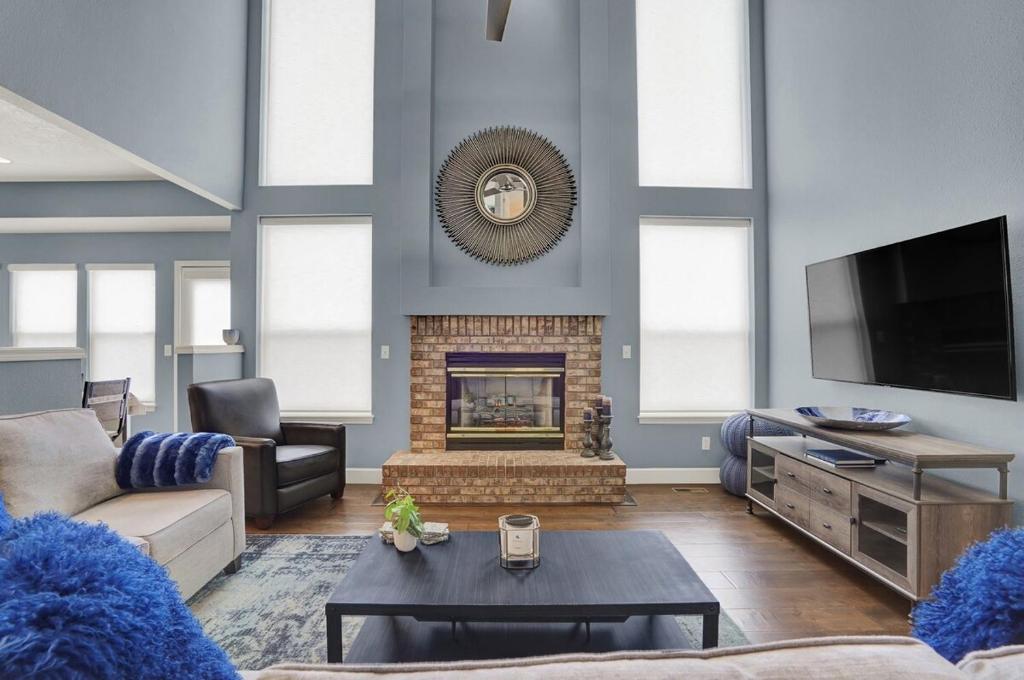 Luxury Homenear Air Force Academy