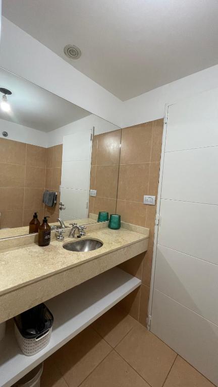 H Suites - 5