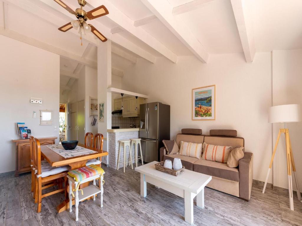 Apartment near Saint Tropez Beach - 2