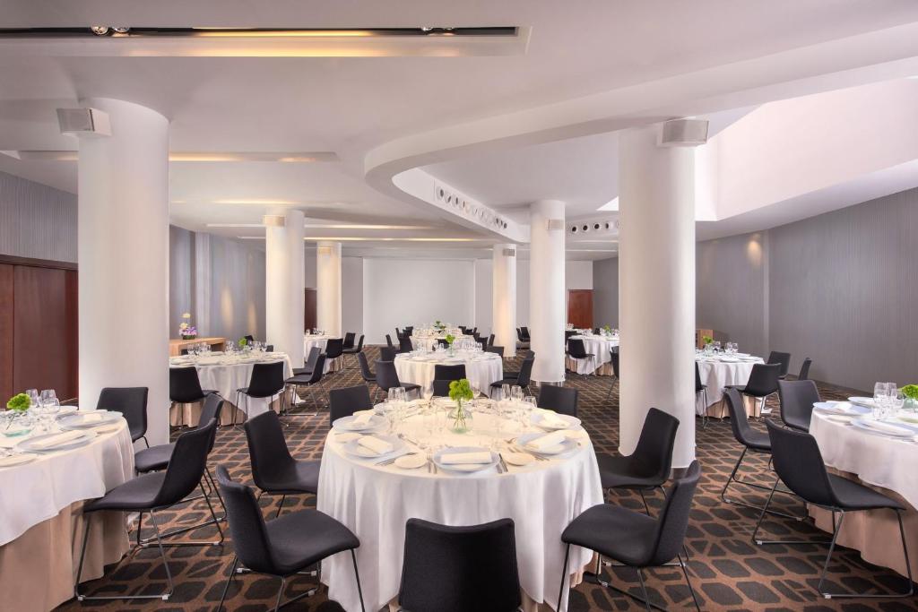 غرفة الاجتماعات/الاحتفالات