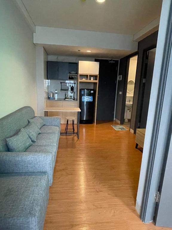 ONE RESIDENCE APARTMEN photo