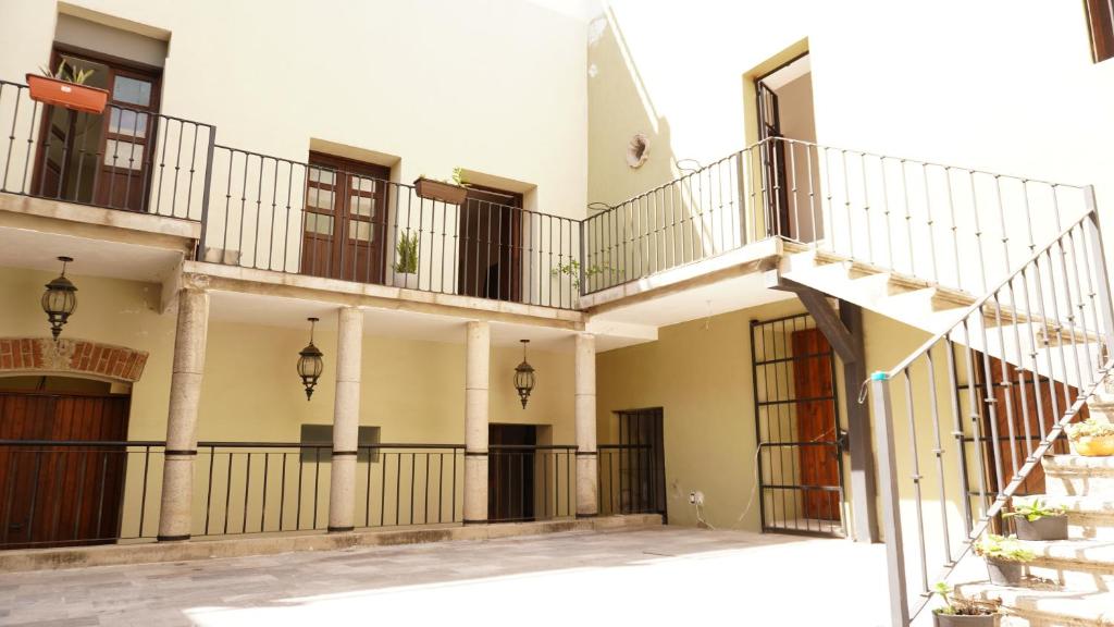Casa Jurado Mx - 1