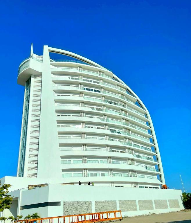 Lujoso y Exclusivo Condominio Marina Platino Plus I - 4