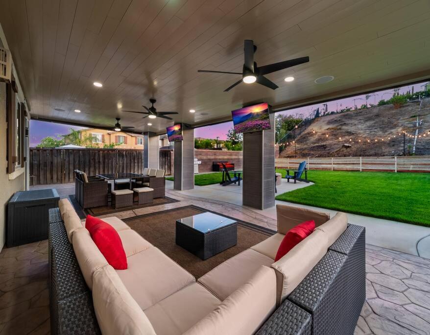 Gem of The Valley (Upscale, Comfort & Spacious)
