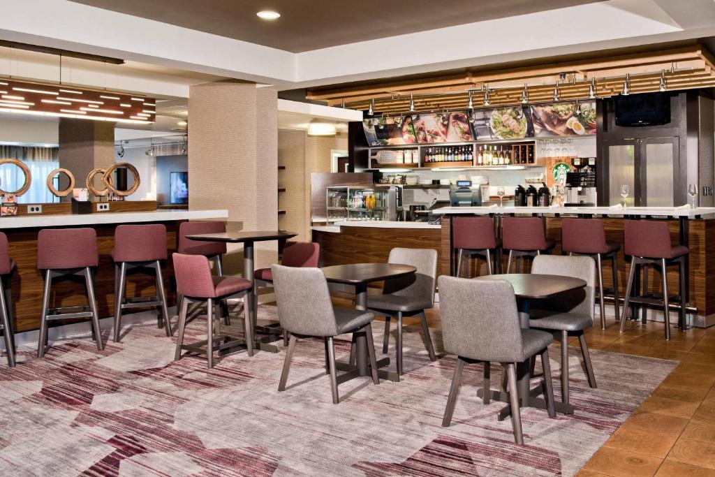 Courtyard Charlotte Ballantyne-NEWLY RENOVATED