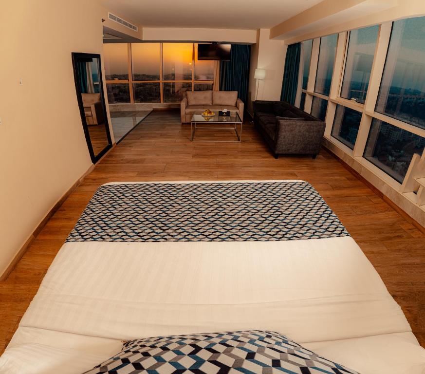 Camera Deluxe Doppia con Letto Matrimoniale