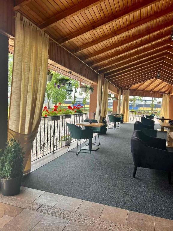 Hotel Intourist photo