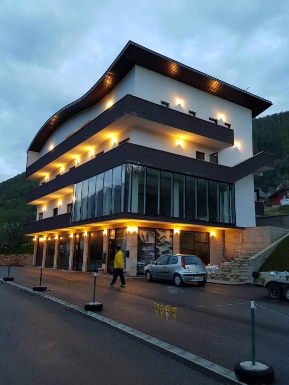 Hotel Lohovo - 4