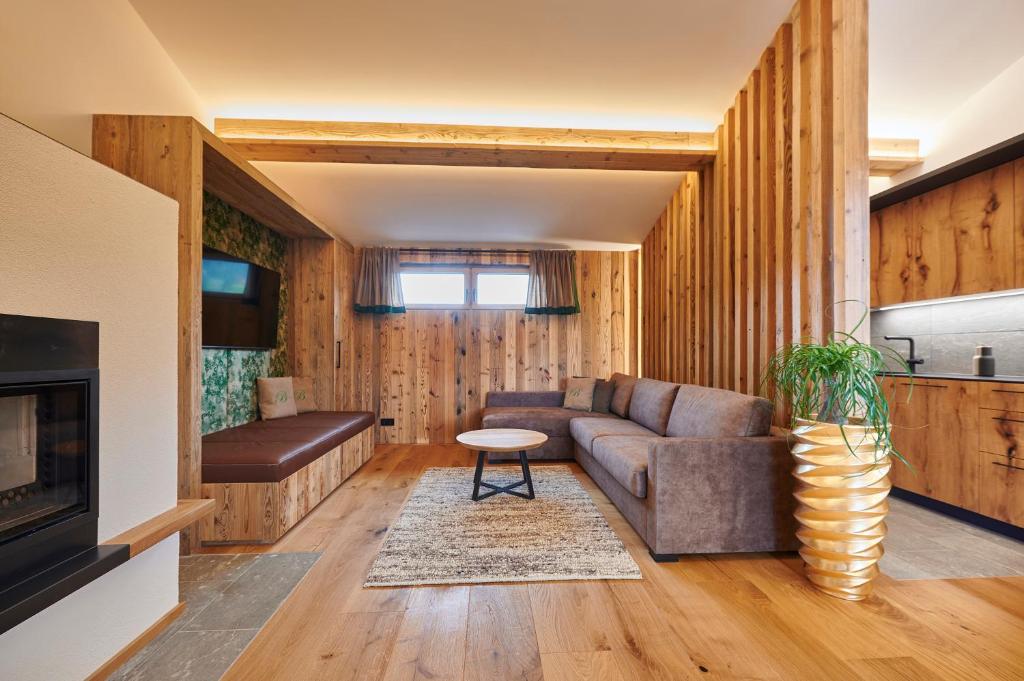 Penthouse Suite by Brugger - 4